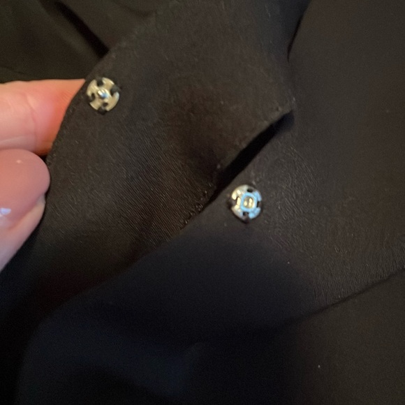 JOIE 100% silk classic wrap-over top - Picture 4 of 5